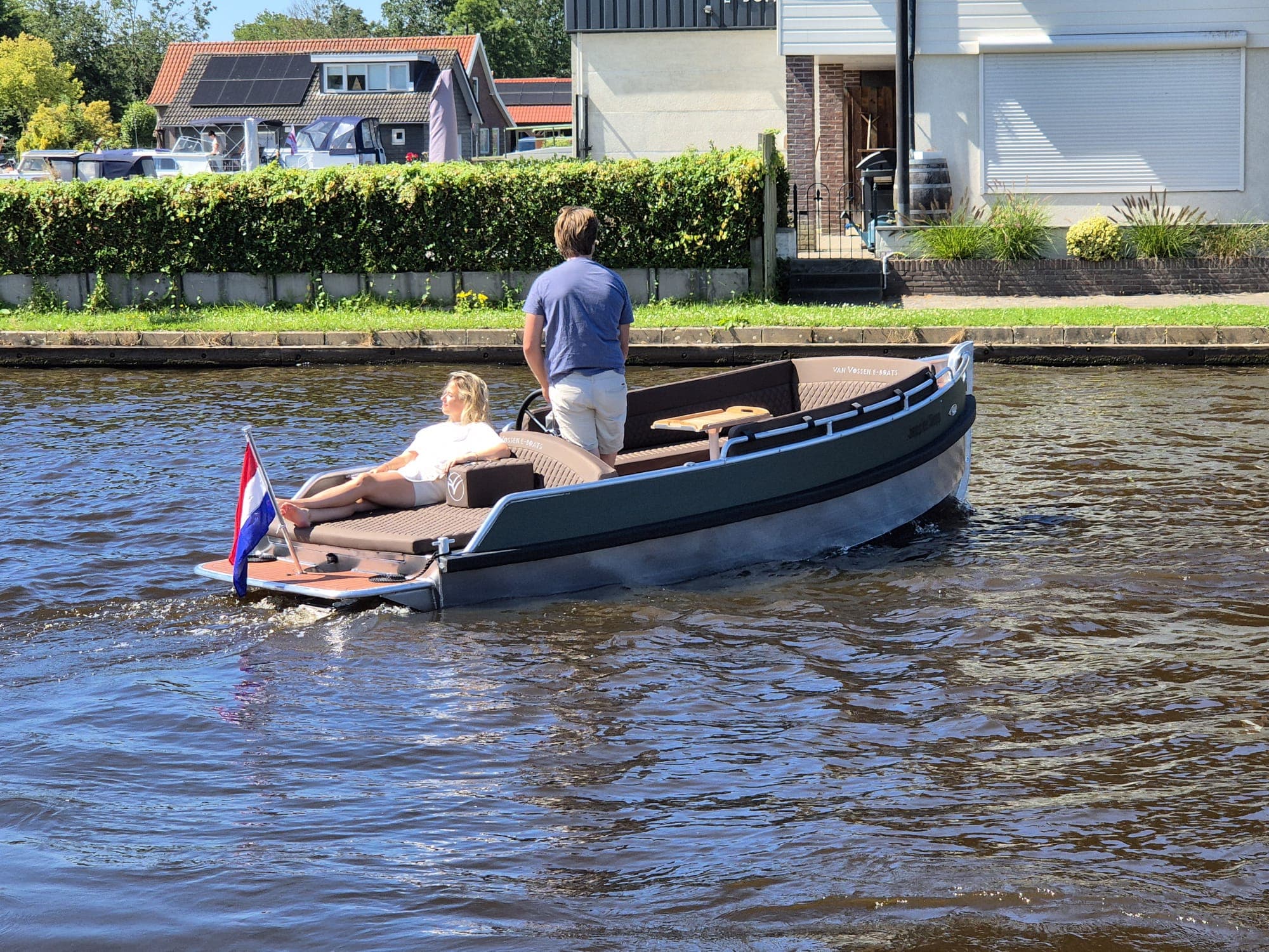 Van Vossen Van Vossen E-Tender